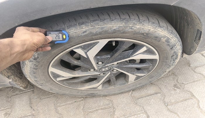 2021 Hyundai Creta SX EXECUTIVE 1.5 DIESEL, Diesel, Manual, 1,15,779 km, tyre