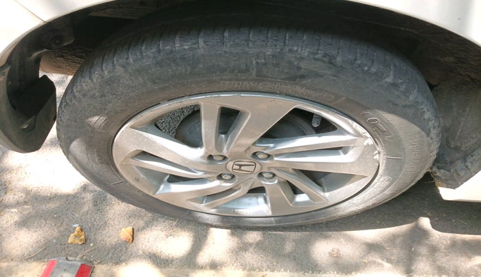 2018 Honda Jazz 1.2L I-VTEC V AT, Petrol, Automatic, 45,230 km, tyre