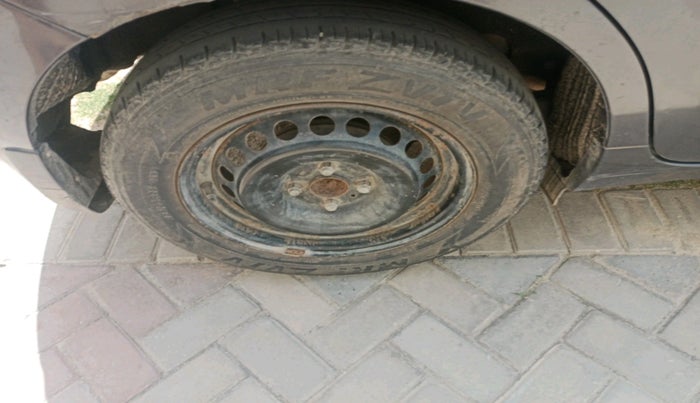 2016 Maruti Baleno DELTA PETROL 1.2, Petrol, Manual, 99,201 km, tyre