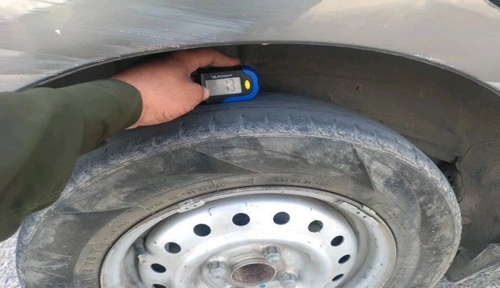 2021 Maruti New Wagon-R LXI CNG (O) 1.0, CNG, Manual, 84,491 km, tyre