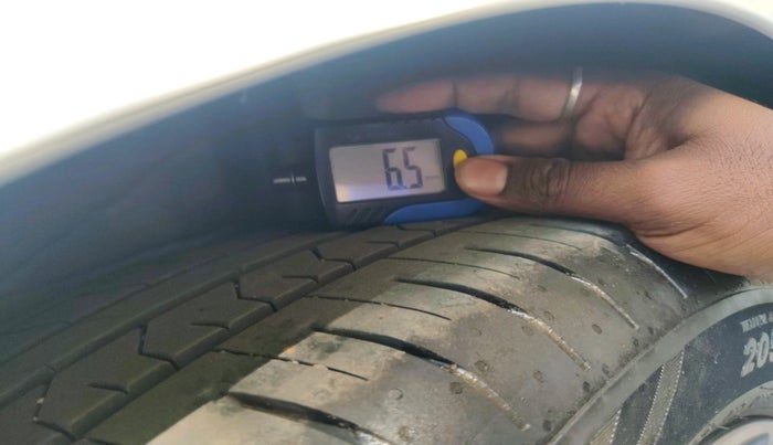 2024 Hyundai Verna SX(O) 1.5 MPI IVT , Petrol, Automatic, 4,687 km, tyre