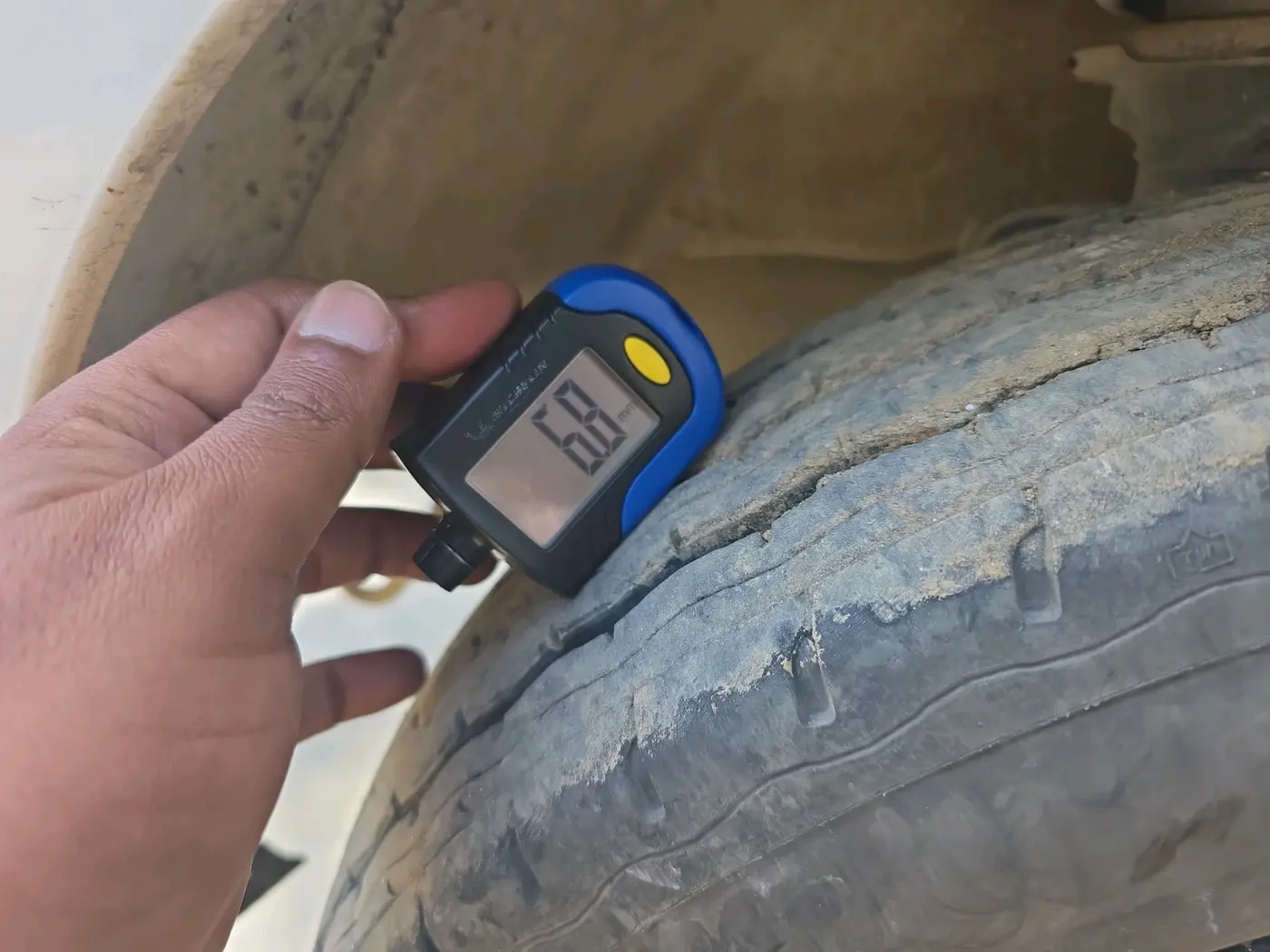 2019 Maruti Eeco 7 STR, Petrol, Manual, 54,748 km, tyre