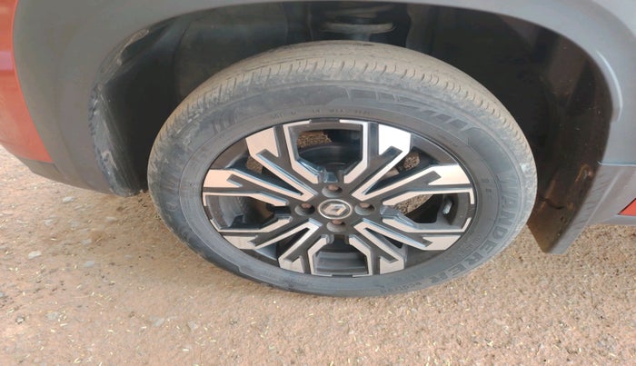 2021 Renault Kiger RXZ MT, Petrol, Manual, 53,421 km, tyre