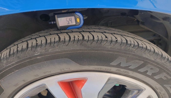 2019 Maruti S PRESSO VXI PLUS AMT, Petrol, Automatic, 30,197 km, tyre