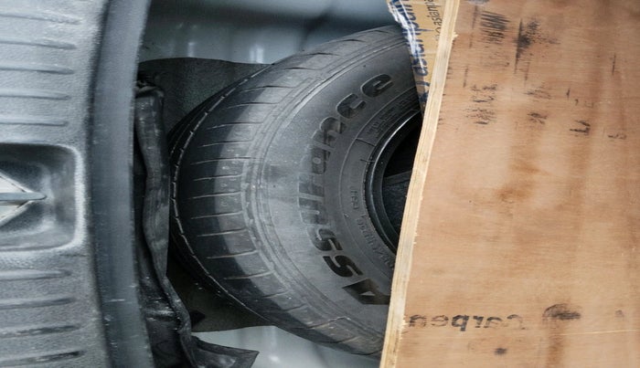 2021 KIA SELTOS HTK PLUS 1.5 DIESEL, Diesel, Manual, 1,16,559 km, tyre