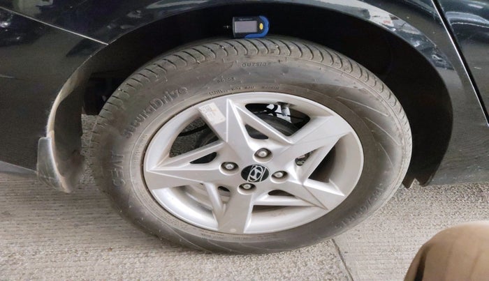 2025 Hyundai Verna S MT 1.5 MPI, Petrol, Manual, 3,267 km, tyre