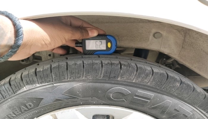 2022 Maruti Alto LXI O, Petrol, Manual, 1,00,040 km, tyre