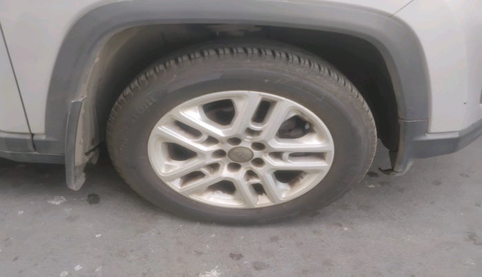 2017 Jeep Compass LIMITED 2.0 DIESEL 4X4, Diesel, Manual, 72,973 km, tyre