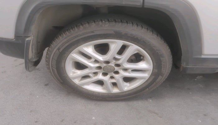 2017 Jeep Compass LIMITED 2.0 DIESEL 4X4, Diesel, Manual, 72,973 km, tyre