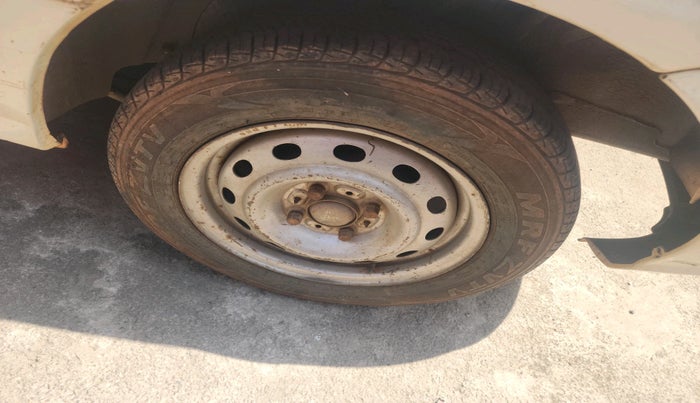 2012 Tata Indigo ECS LS TDI , Diesel, Manual, 1,21,067 km, tyre