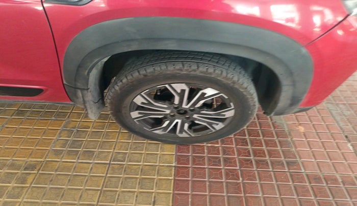 2021 Renault Kiger RXZ MT DUAL TONE, Petrol, Manual, 1,03,153 km, tyre