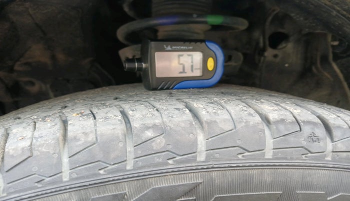 2020 Hyundai Creta SX (O) AT 1.5 DIESEL, Diesel, Automatic, 75,873 km, tyre