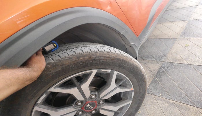 2019 KIA SELTOS GTX PLUS DCT 1.4 PETROL, Petrol, Automatic, 1,29,403 km, tyre