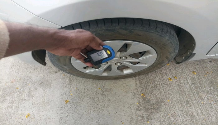 2018 Hyundai Xcent S AT 1.2, Petrol, Automatic, 41,197 km, tyre