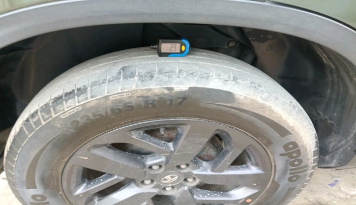 2021 Tata Harrier XZ PLUS 2.0L, Diesel, Manual, 1,97,125 km, tyre