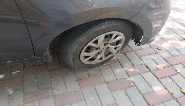 2017 Hyundai Grand i10 SPORTZ 1.2 KAPPA VTVT, Petrol, Manual, 1,13,788 km, tyre