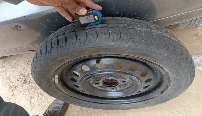 2016 Maruti Wagon R 1.0 VXI AMT, Petrol, Automatic, 25,646 km, tyre