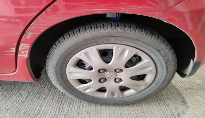 2012 Honda Brio S MT, Petrol, Manual, 95,172 km, tyre