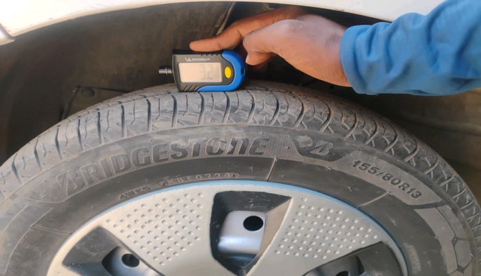 2021 Maruti New Wagon-R LXI CNG 1.0, CNG, Manual, 79,432 km, tyre