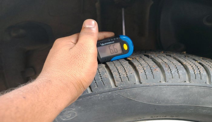 2013 Renault Duster 110 PS RXL DIESEL, Diesel, Manual, 70,518 km, tyre