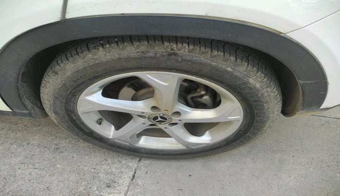 2018 Mercedes Benz GLA Class 200 D Sports, Diesel, Automatic, 1,33,920 km, tyre