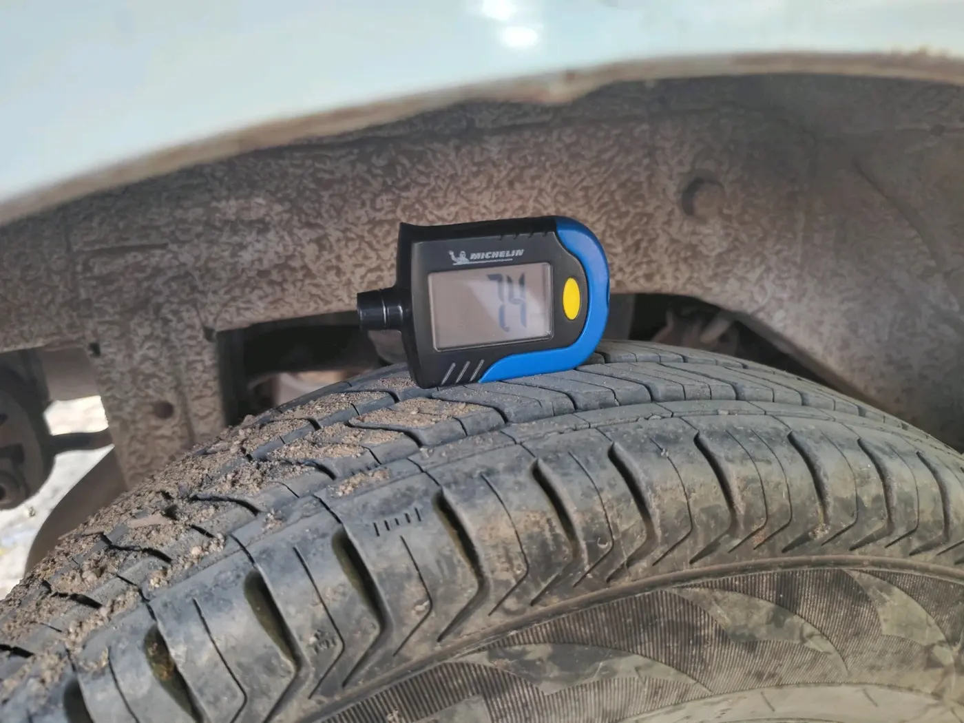 2018 Maruti Alto 800 LXI, CNG, Manual, 1,19,678 km, tyre
