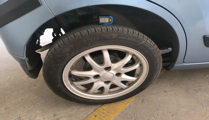 2014 Maruti Wagon R 1.0 VXI, Petrol, Manual, 26,145 km, tyre