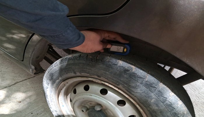 2012 Maruti Wagon R 1.0 LXI, Petrol, Manual, 42,291 km, tyre