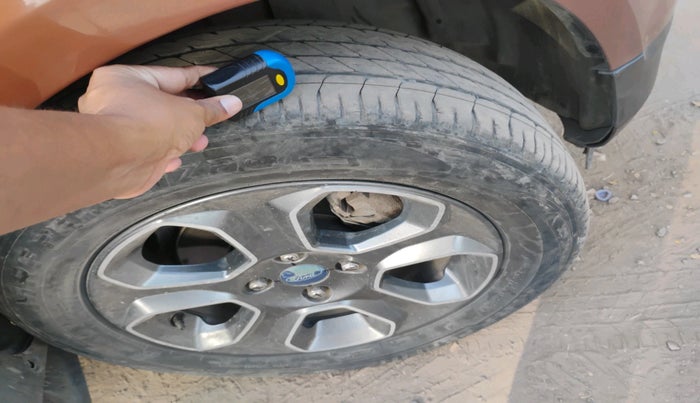 2020 Ford Ecosport TITANIUM 1.5L SPORTS(SUNROOF) DIESEL, Diesel, Manual, 1,26,115 km, tyre