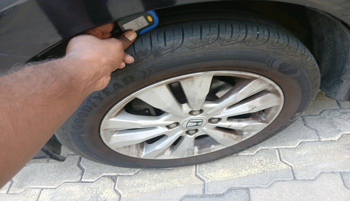 2012 Honda City 1.5L I-VTEC V MT, Petrol, Manual, 53,372 km, tyre