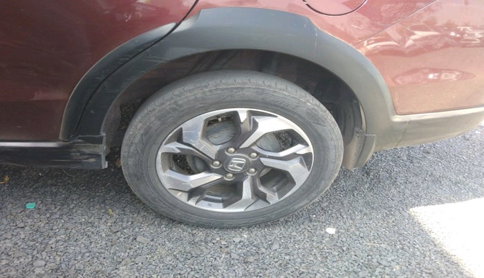 2016 Honda BR-V 1.5L I- DTEC V, Diesel, Manual, 1,31,035 km, tyre