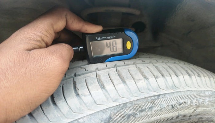 2010 Maruti Wagon R 1.0 LXI, CNG, Manual, 1,70,197 km, tyre