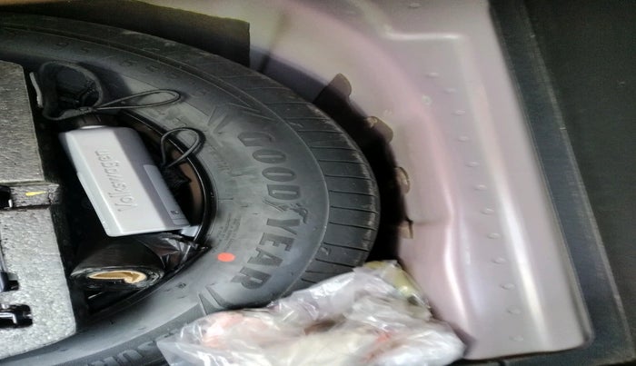 2024 Volkswagen TAIGUN GT Line 1.0L TSI MT, Petrol, Manual, 9,070 km, tyre