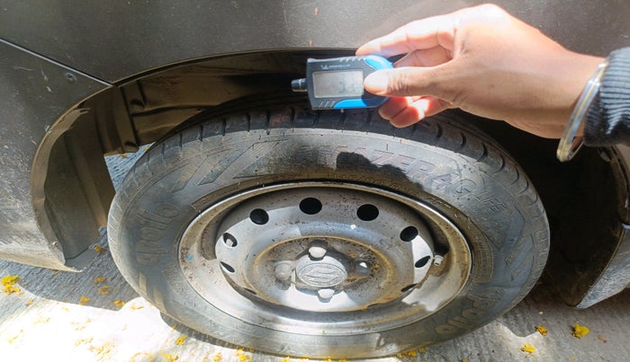 2018 Maruti Wagon R 1.0 LXI CNG, CNG, Manual, 88,492 km, tyre