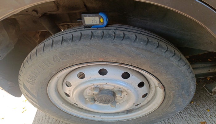 2018 Maruti Wagon R 1.0 LXI CNG, CNG, Manual, 88,492 km, tyre