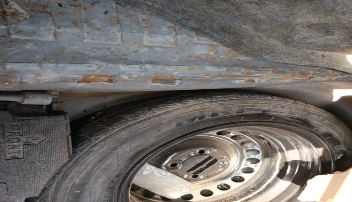 2017 Honda Amaze 1.2L I-VTEC S, Petrol, Manual, 70,184 km, tyre