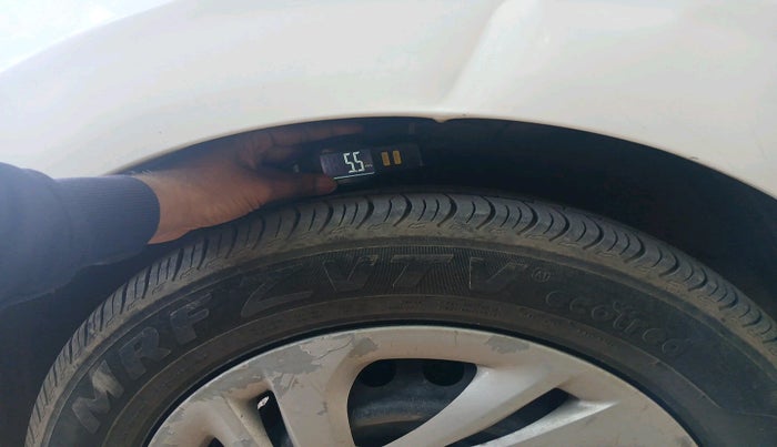 2020 Hyundai AURA S 1.2, CNG, Manual, 74,174 km, tyre