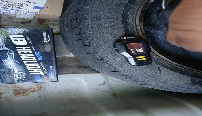 2020 Hyundai AURA S 1.2, CNG, Manual, 74,174 km, tyre