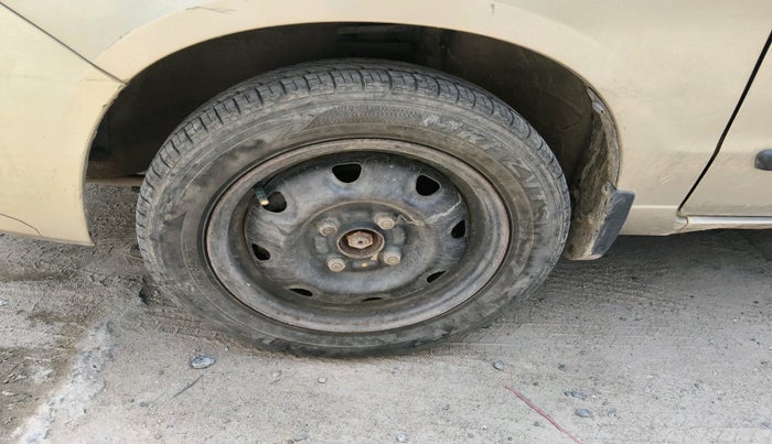 2010 Maruti Alto K10 VXI, Petrol, Manual, 32,794 km, tyre