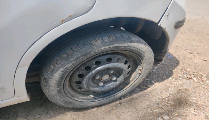 2016 Maruti Wagon R 1.0 VXI, CNG, Manual, 90,053 km, tyre