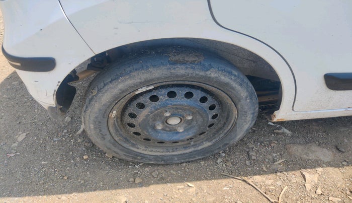 2016 Maruti Wagon R 1.0 VXI, CNG, Manual, 90,053 km, tyre