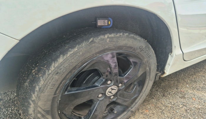 2016 Honda City 1.5L I-VTEC VX, Petrol, Manual, 97,285 km, tyre