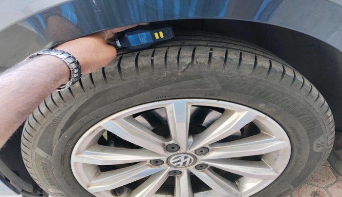 2018 Volkswagen Passat HIGHLINE DSG, Diesel, Automatic, 79,713 km, tyre