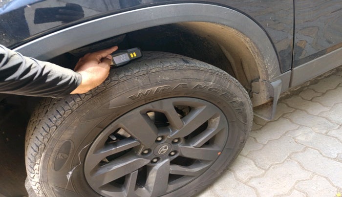 2021 Tata Harrier XT PLUS 2.0L KRYOTEC DARK EDITON, Diesel, Manual, 2,08,618 km, tyre