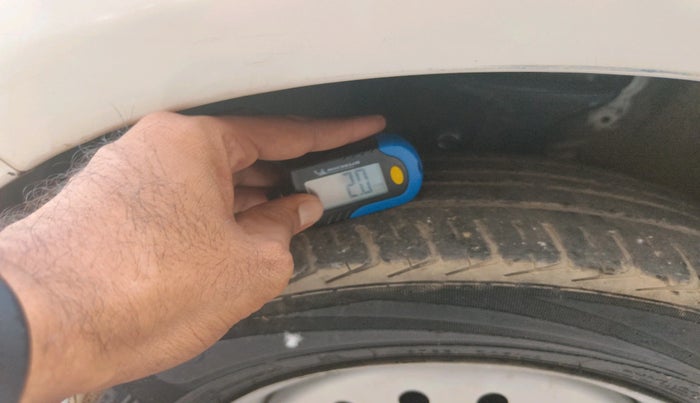 2021 Maruti New Wagon-R LXI CNG 1.0, CNG, Manual, 77,639 km, tyre