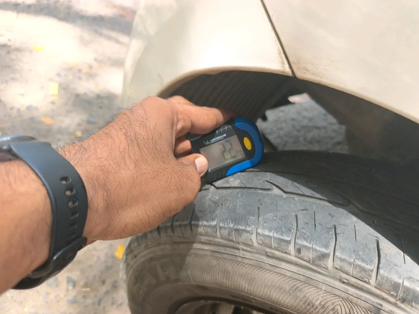 2012 Hyundai Eon ERA +, Petrol, Manual, 75,772 km, tyre