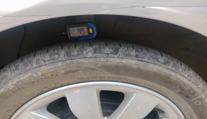 2014 Hyundai Xcent SX 1.2 (O), Petrol, Manual, 10,268 km, tyre