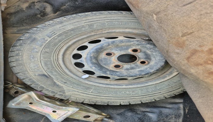 2015 Maruti Alto 800 LXI, Petrol, Manual, 47,638 km, tyre