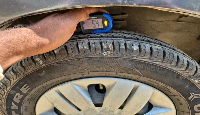 2015 Maruti Alto 800 LXI, Petrol, Manual, 47,638 km, tyre