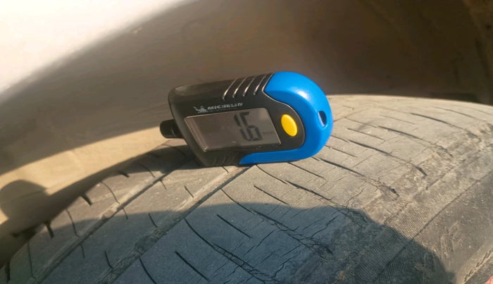 2014 Maruti Wagon R 1.0 VXI, Petrol, Manual, 78,092 km, tyre